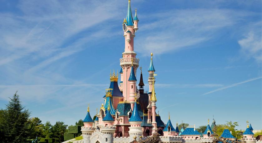 Super Reducere City Break Disneyland Paris din Cluj 1 Iunie 3 nopti de la 349 Euro/persoana!
