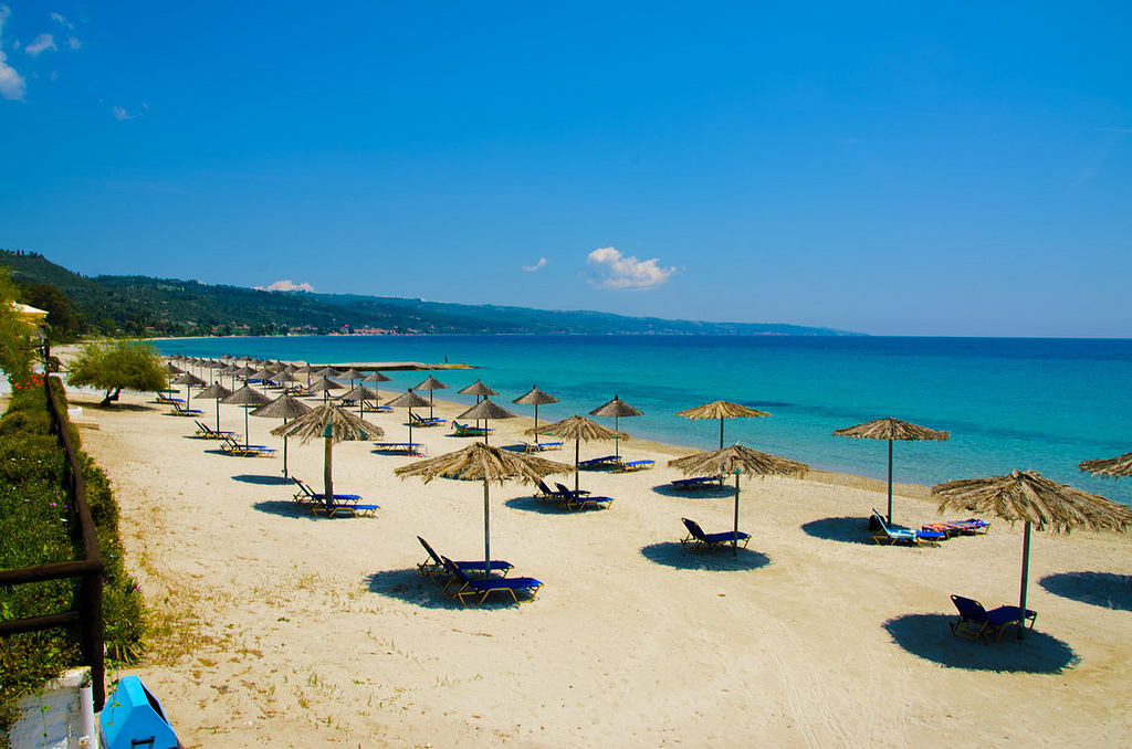 Super Reducere Sejur Halkidiki Pallini Beach Hotel 4* Mai- August 5 nopti de la doar 249 Euro/persoana!