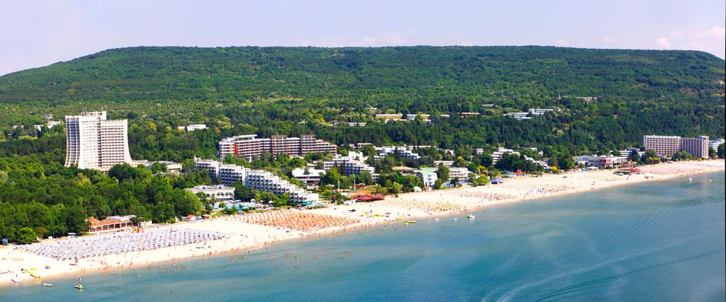 Super Reducere Sejur Individual Bulgaria - Albena Hotel 4 * AI Iunie -August 5 nopti de la doar 259 Euro/persoana!